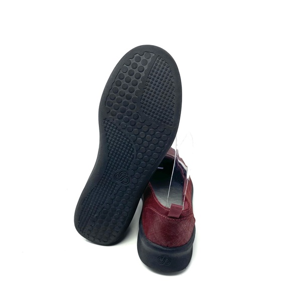 Clarks Loafers - Picture 3 of 7